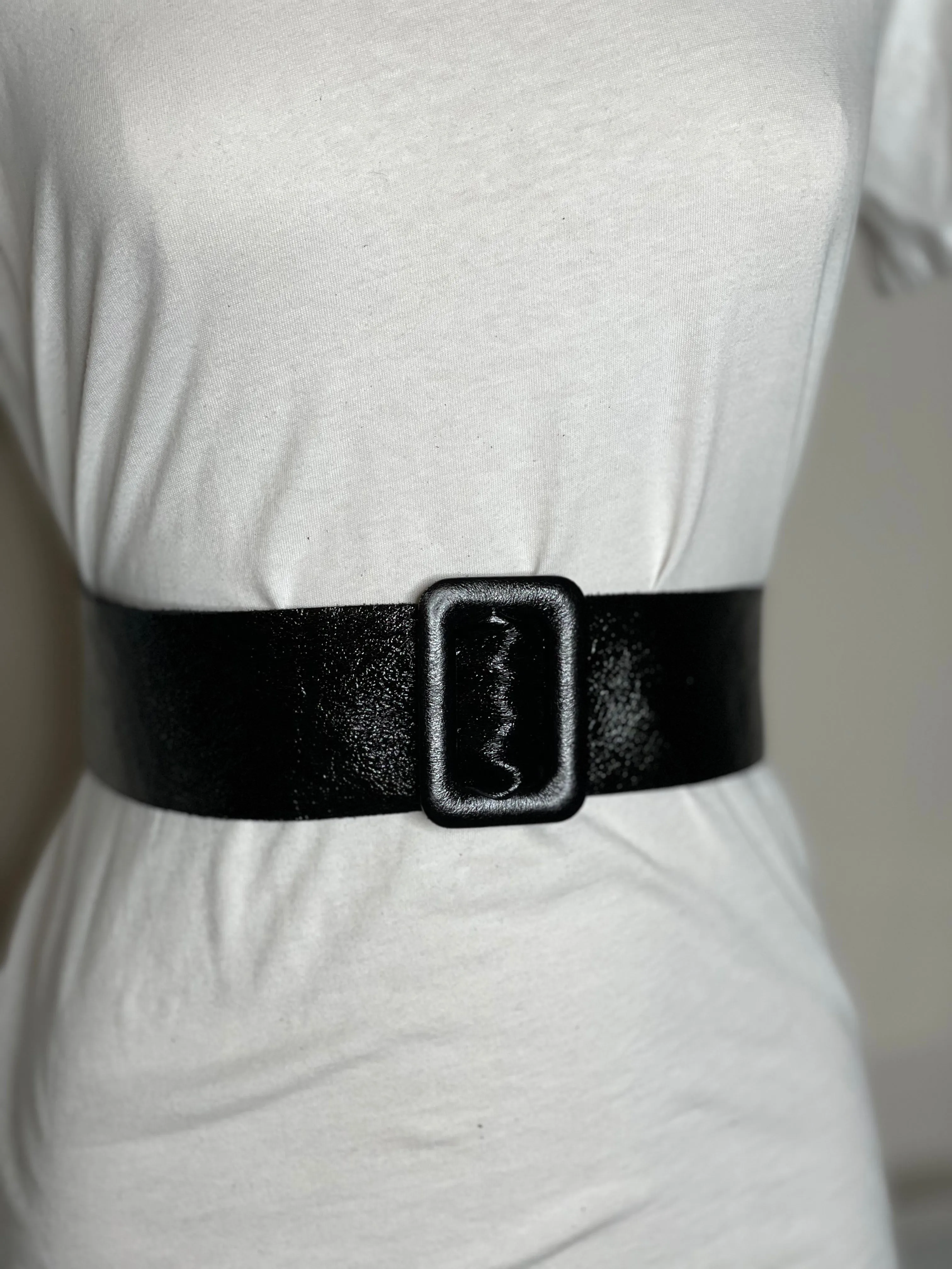 Leather Belt in Black or Gold