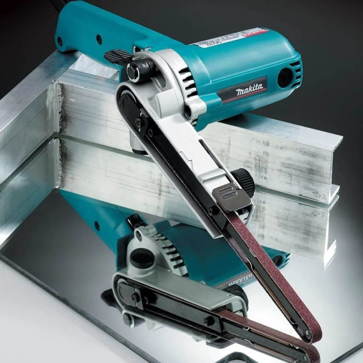 Makita 9032/1 9mm Belt Filing/Finger Sander 110V